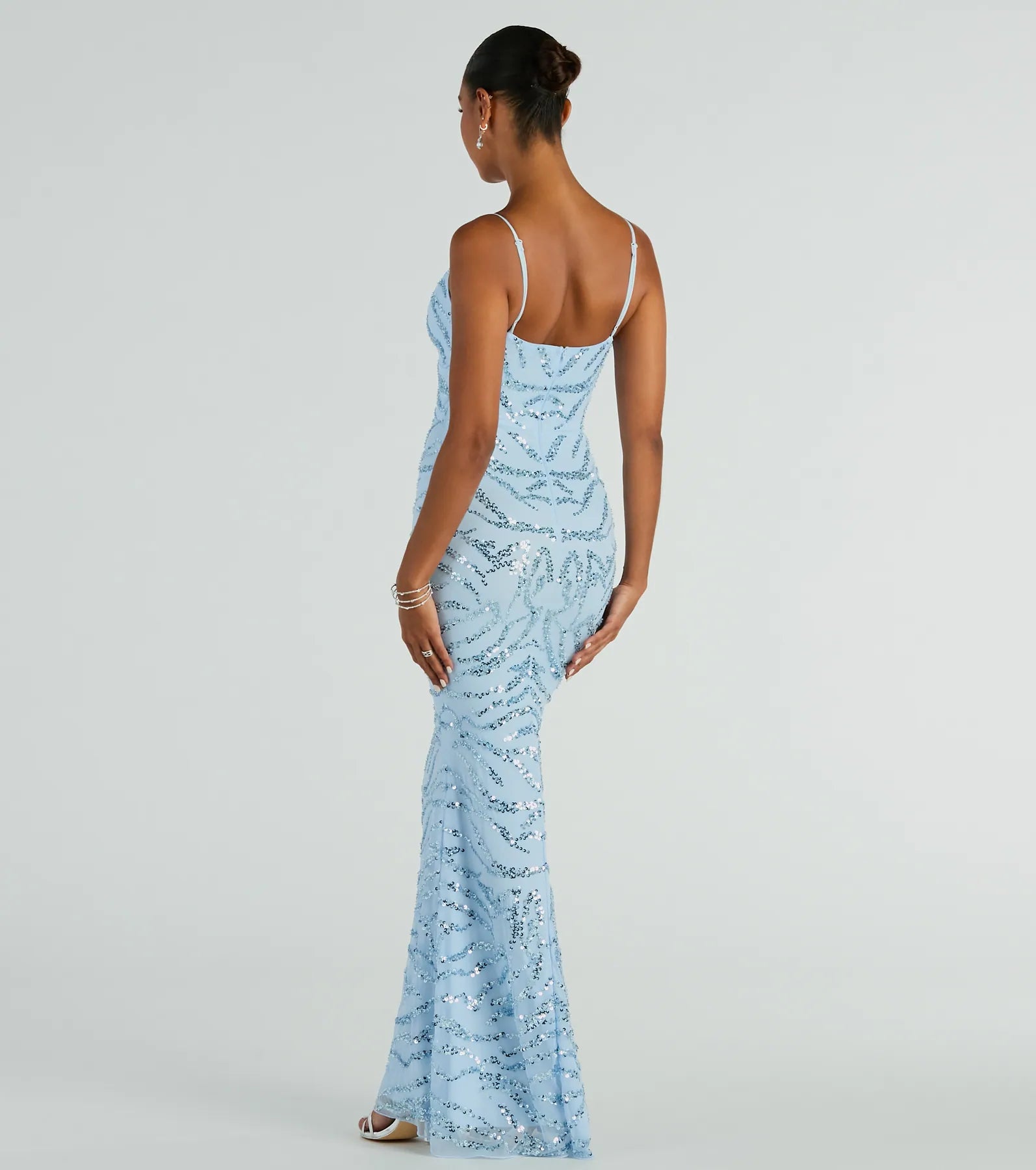 Steffanie V-Neck Sequin Bead Mermaid Formal Dress - Image 2