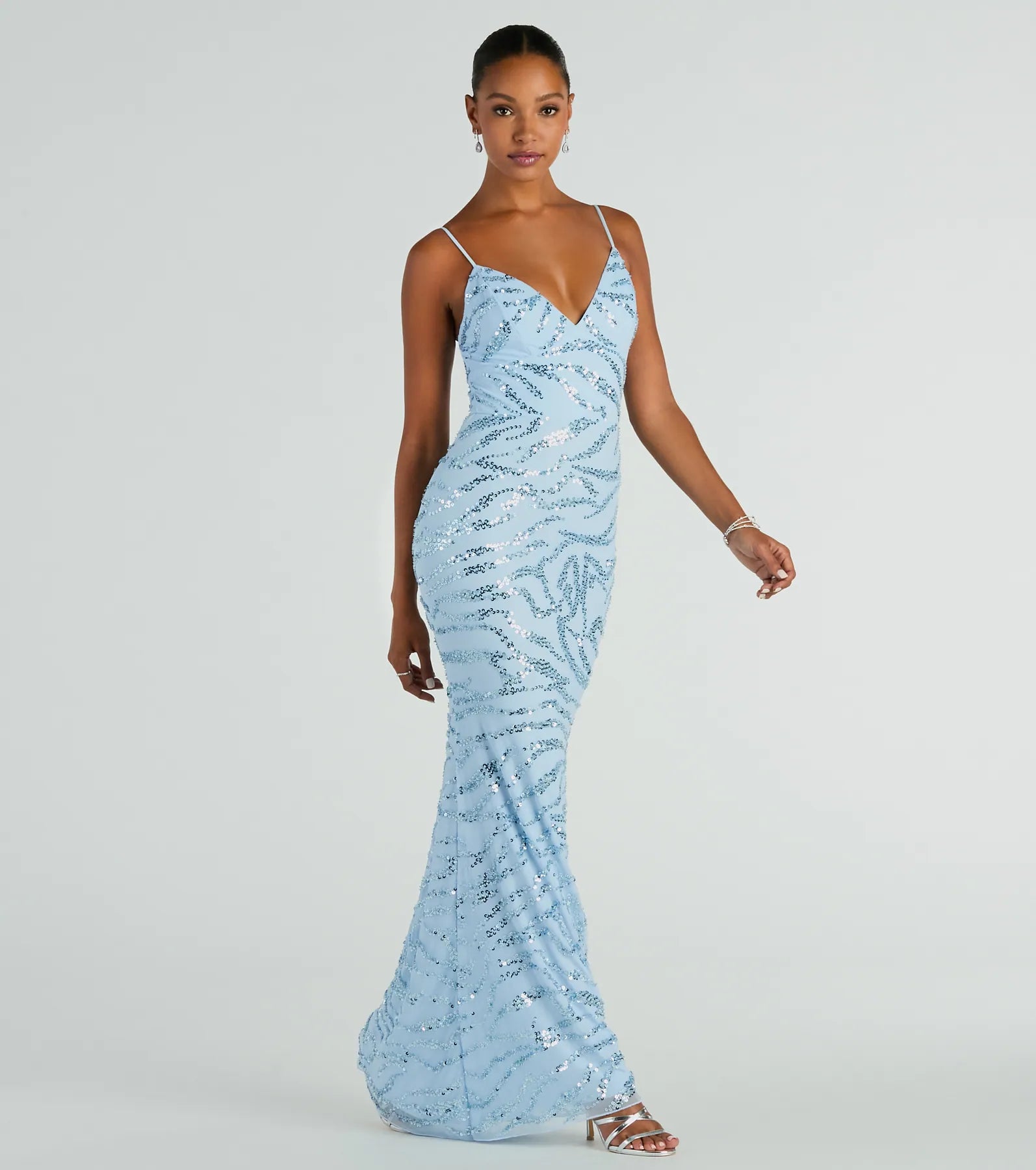 Steffanie V-Neck Sequin Bead Mermaid Formal Dress - Image 4
