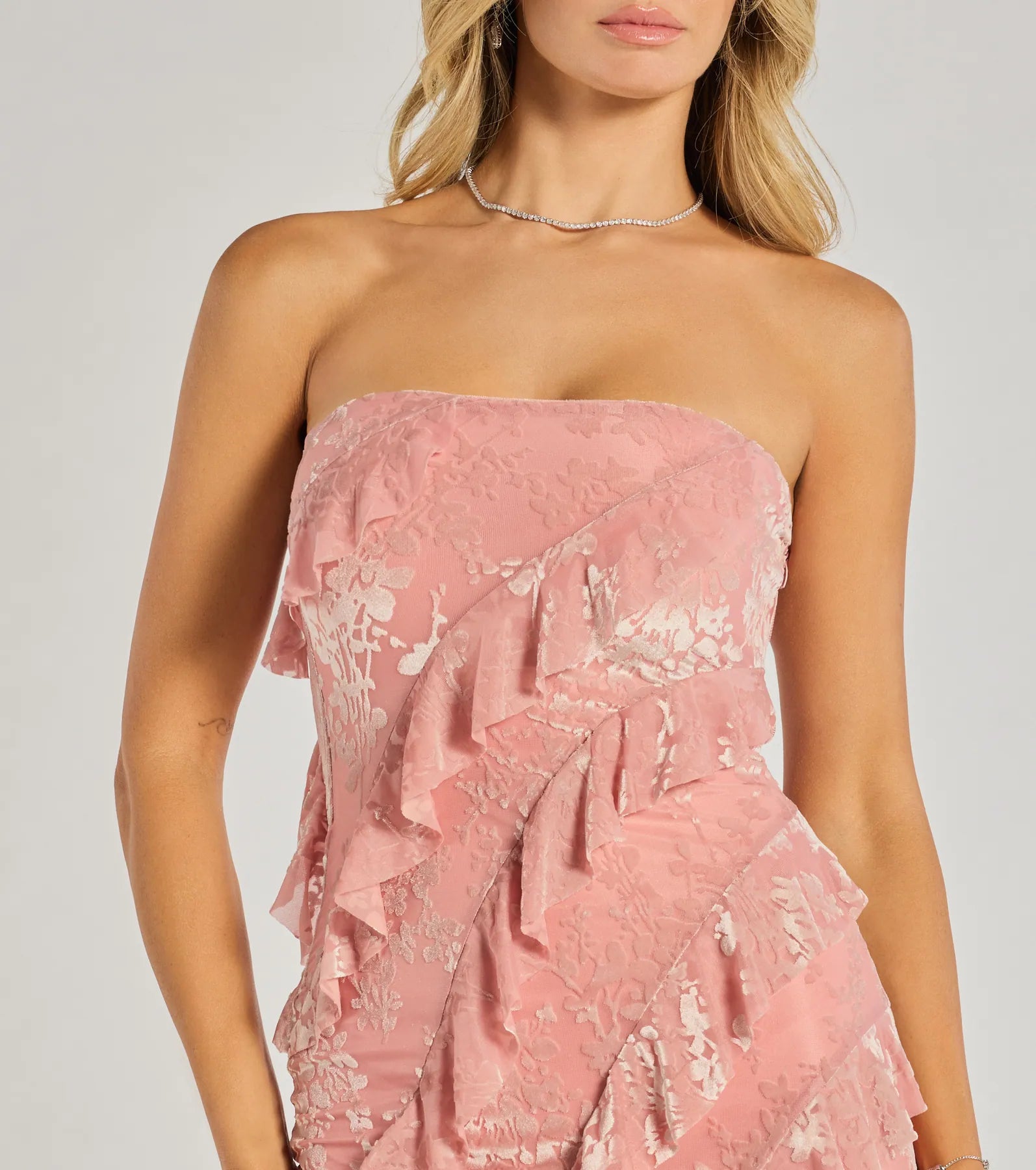 Brie Strapless Ruffled Slit Column Dress - Image 6