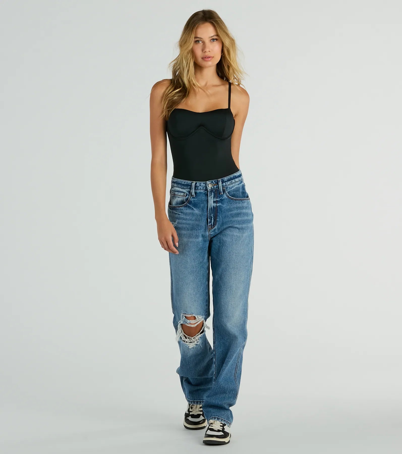 Smooth Silhouette Sweetheart Underwire Bodysuit - Image 3