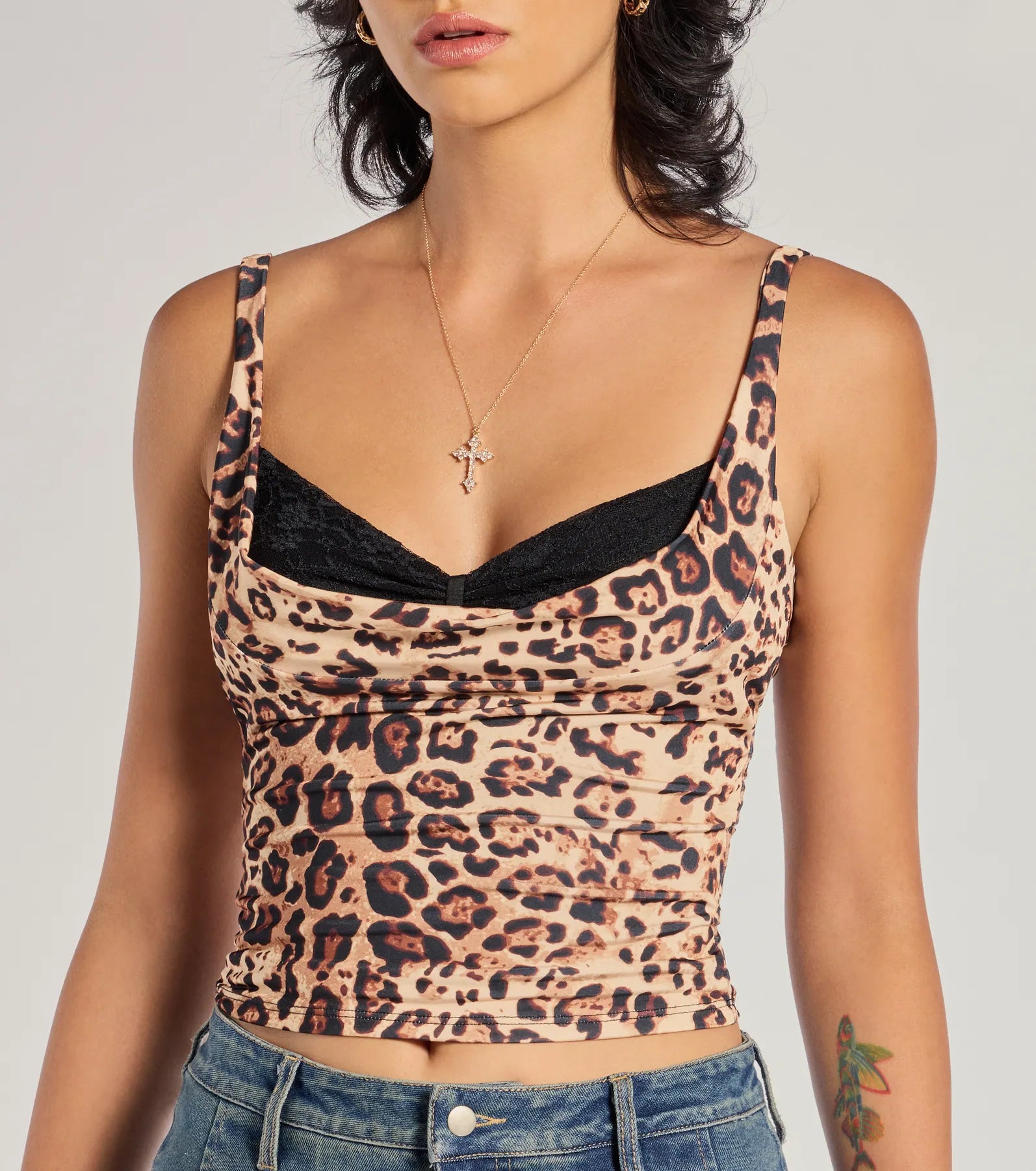 Chic Instinct Leopard Print Sleeveless Top - Image 4