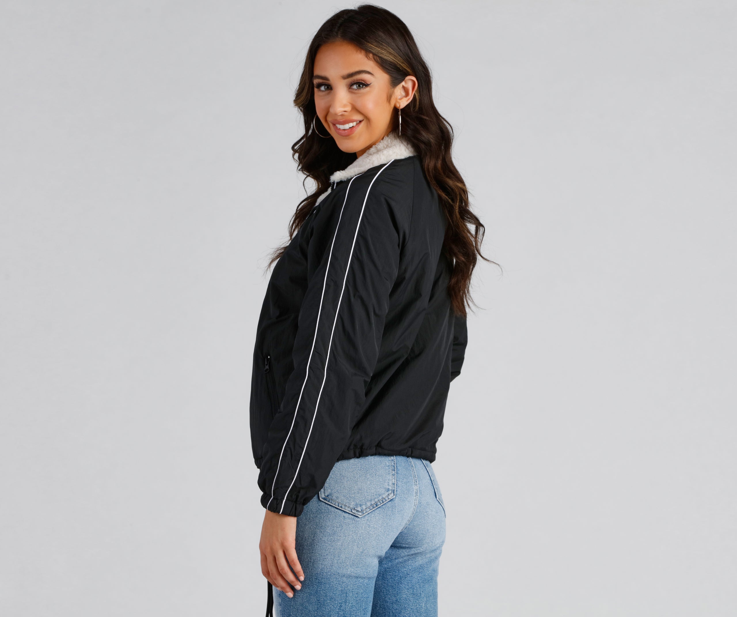 Trendy Nylon Faux Fur Reversible Jacket - Image 3