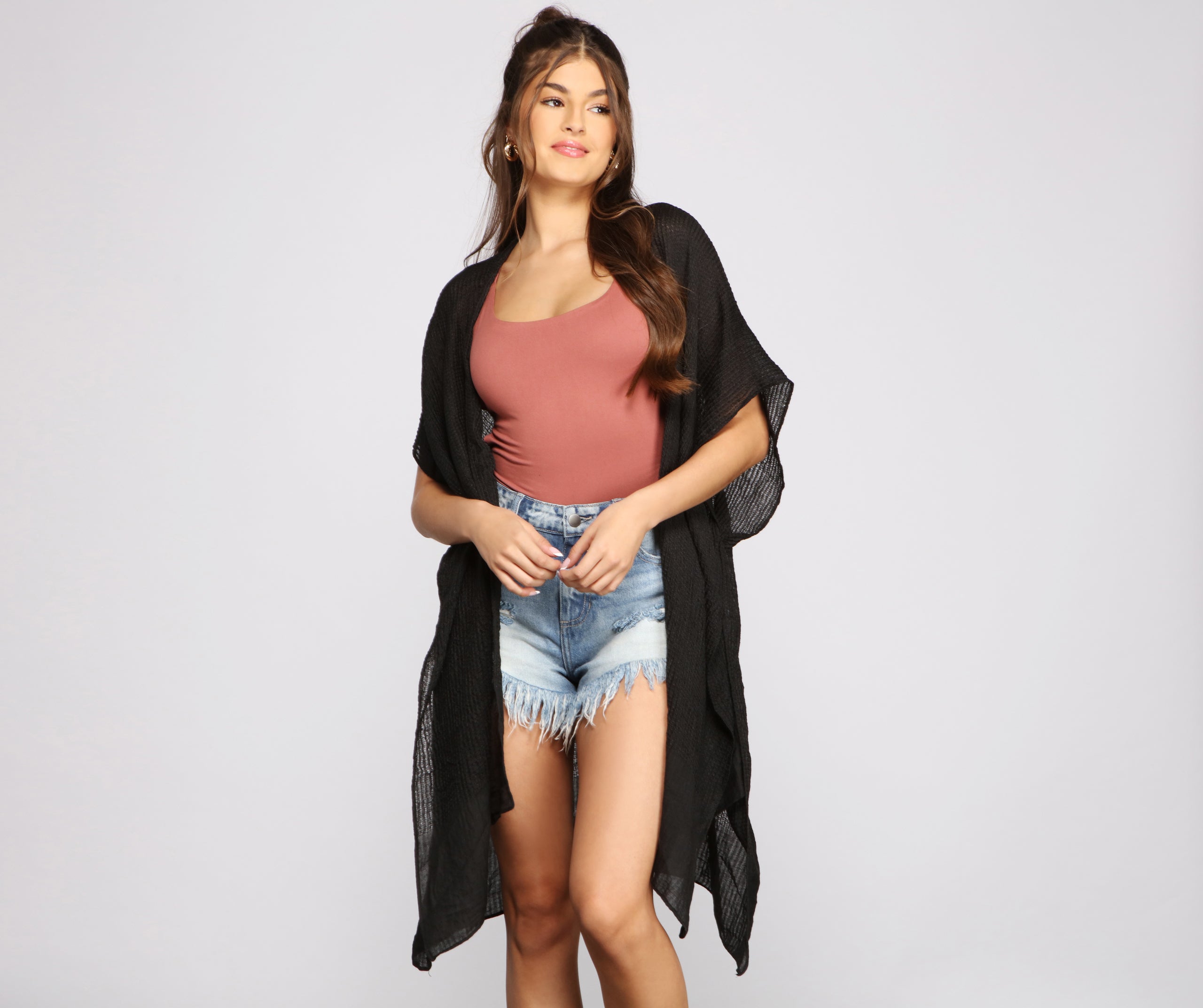 Basic And Chic Flowy Kimono - Image 5