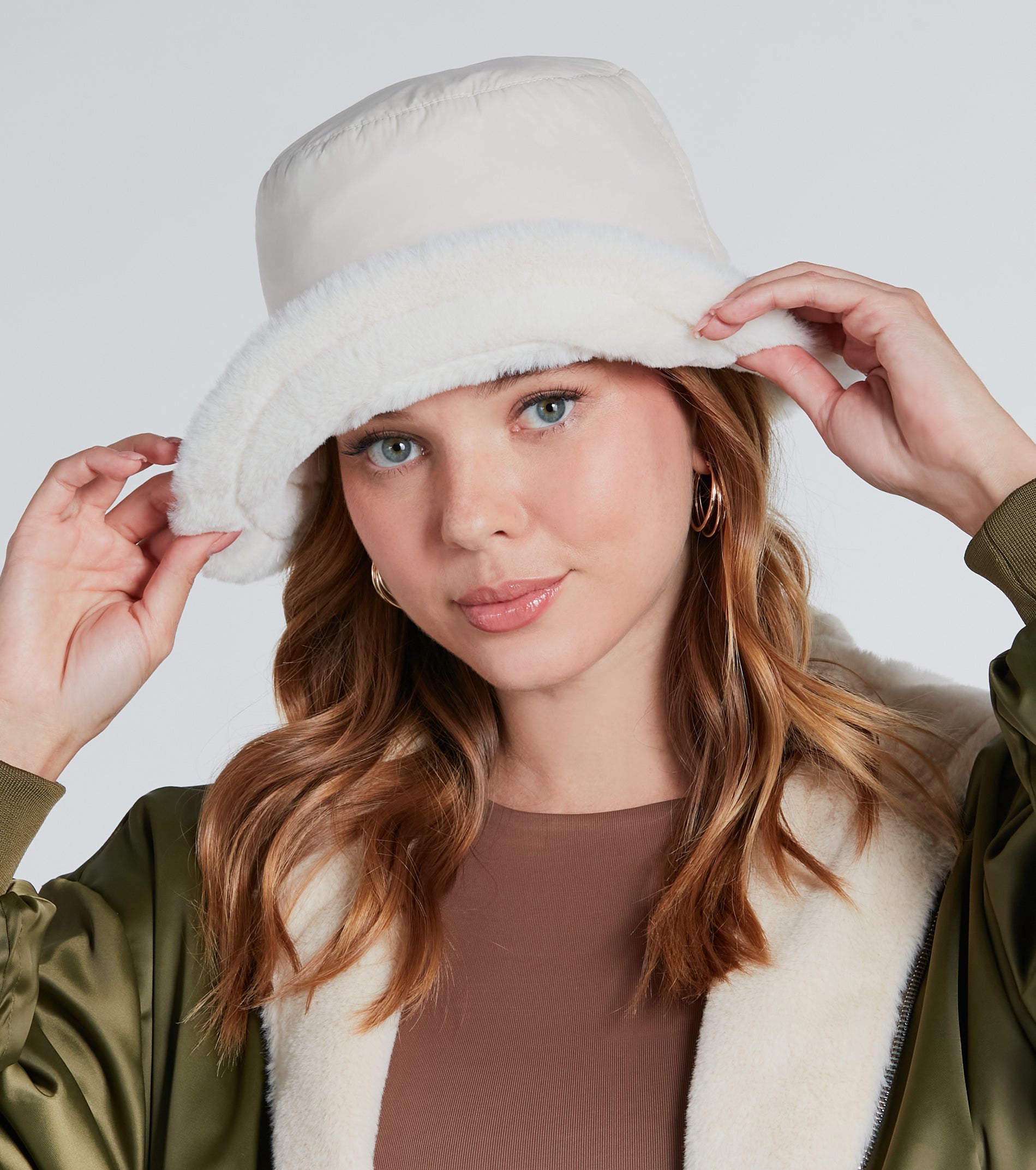 Winter Babe Reversible Faux Fur Bucket Hat - Image 4