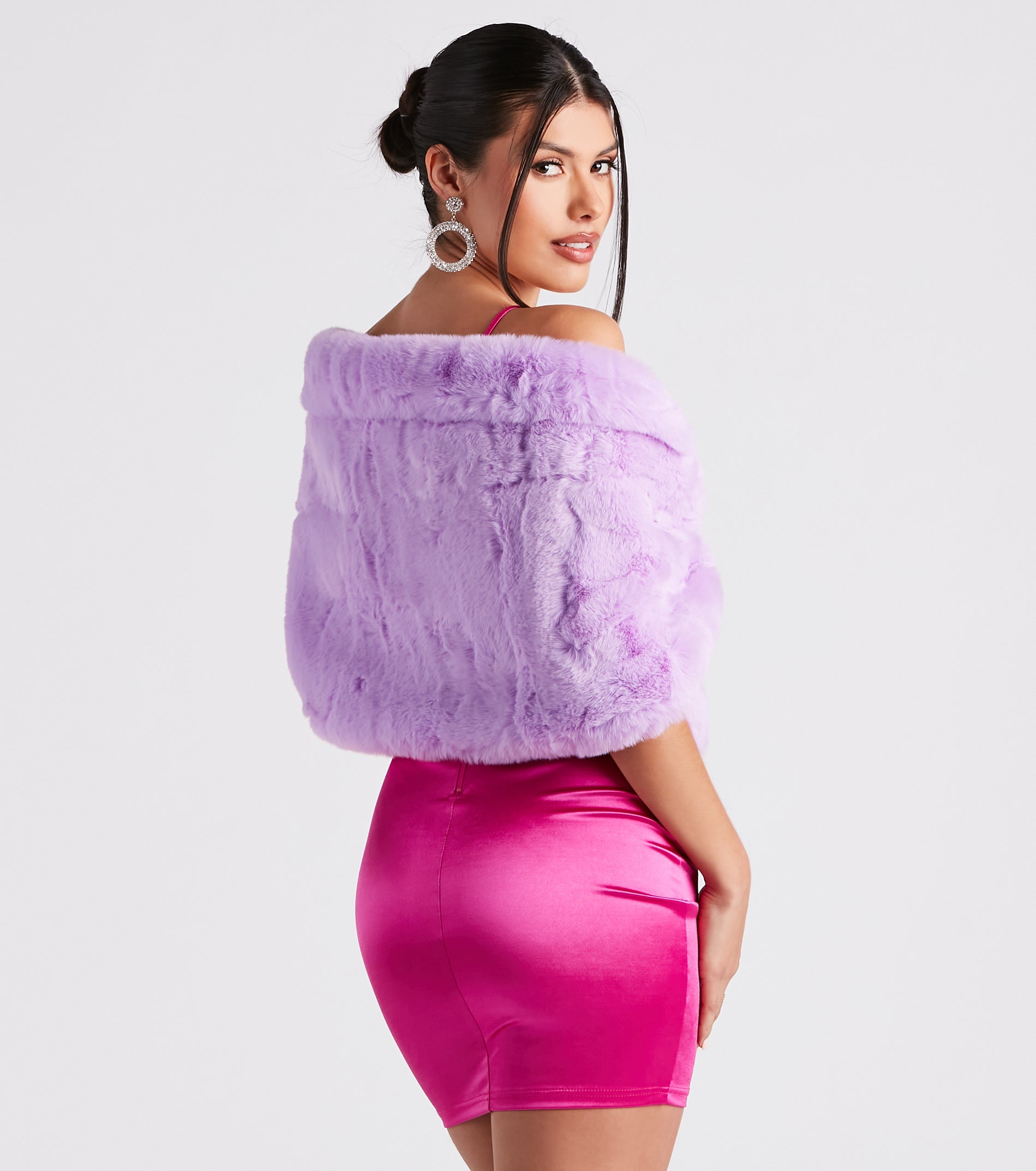 So Luxe Faux Fur Shawl Wrap - Image 12