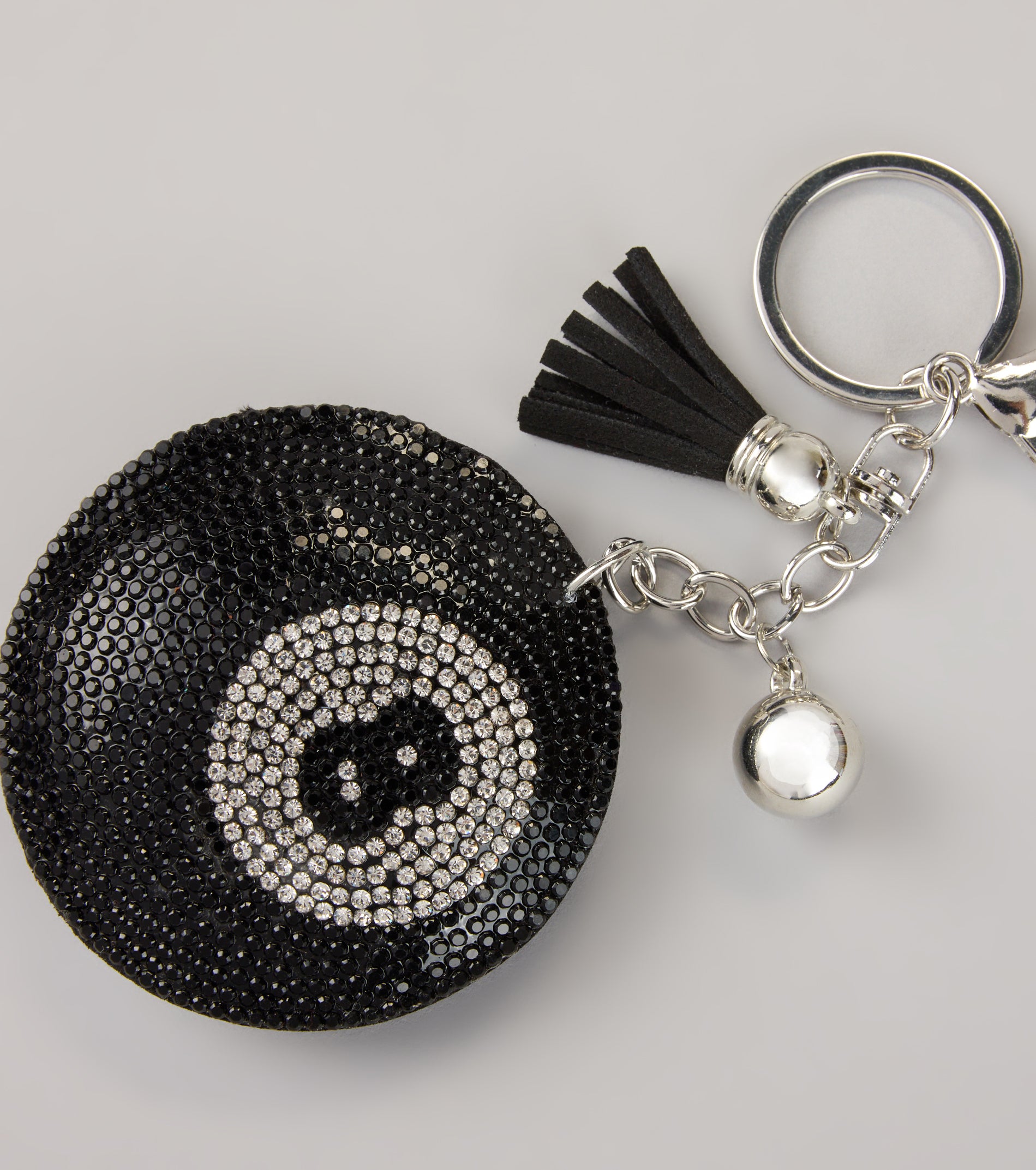 Lucky Shot 8 Ball Keychain - Image 2