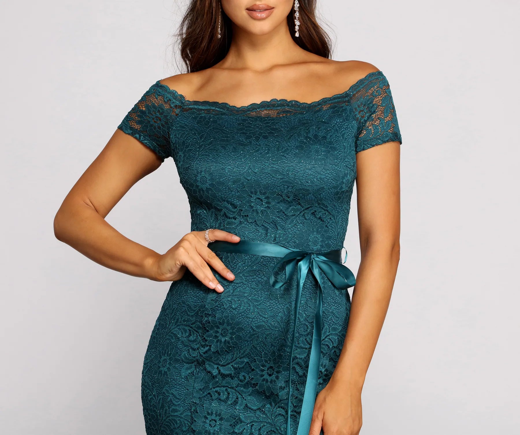 Tia Formal Off The Shoulder Scalloped Lace Dress - Image 3
