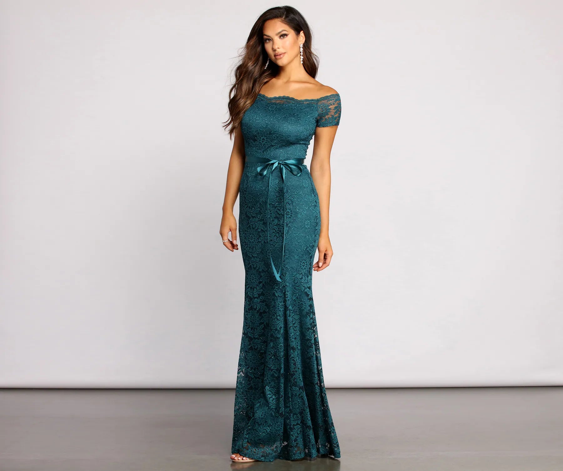 Tia Formal Off The Shoulder Scalloped Lace Dress - Image 4