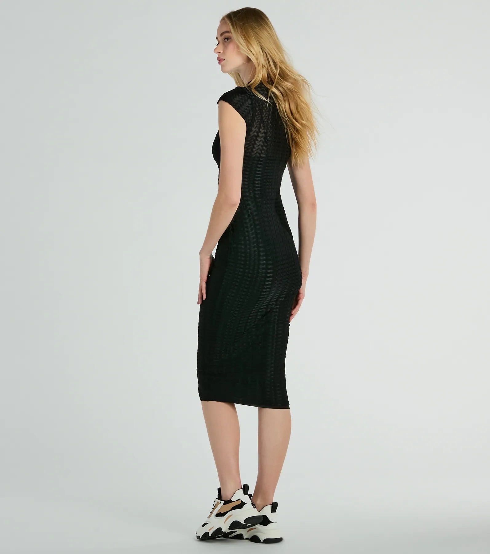 Casually Flawless Crew Neck Textured Midi Dress - Image 2