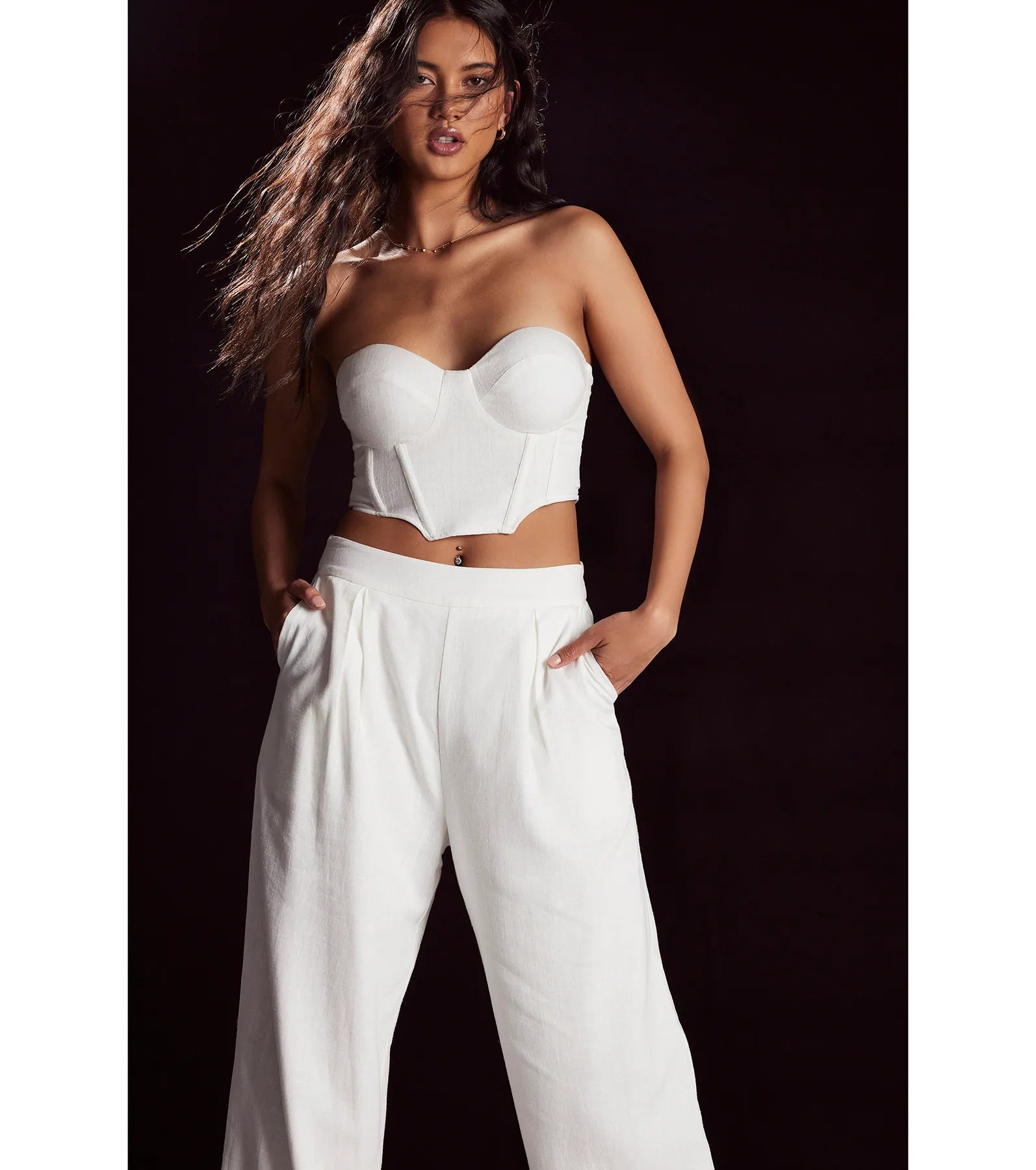 Trendy Treasure Strapless Linen Corset Top - Image 5