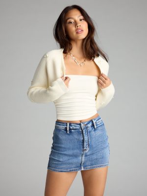 Cute But Casual Bow Knit Bolero