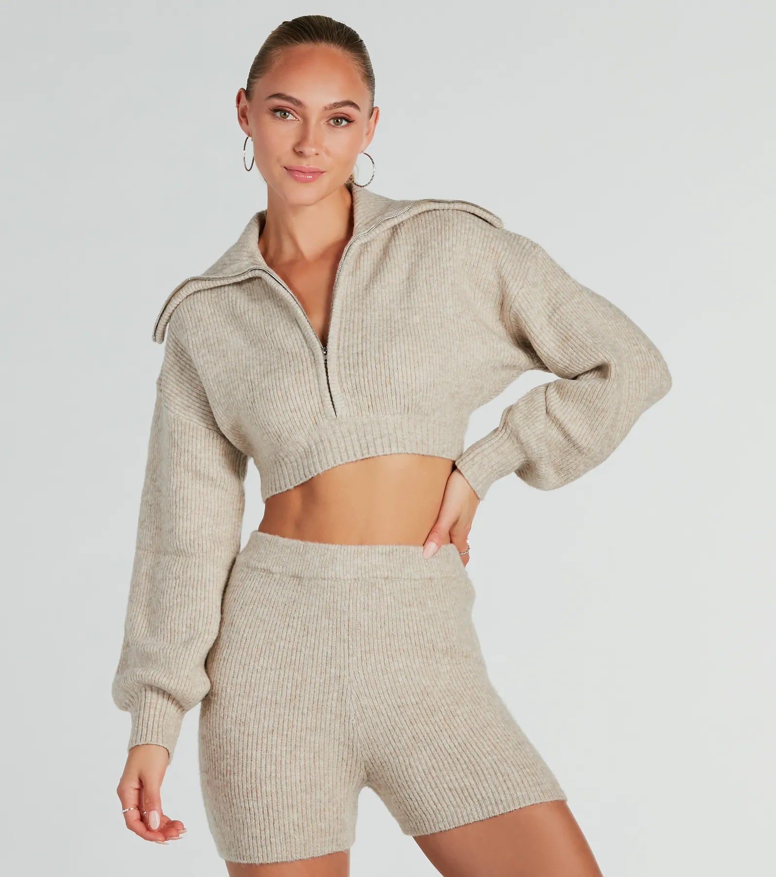 Laid-Back Chic Collared Cropped Sweater - Image 5