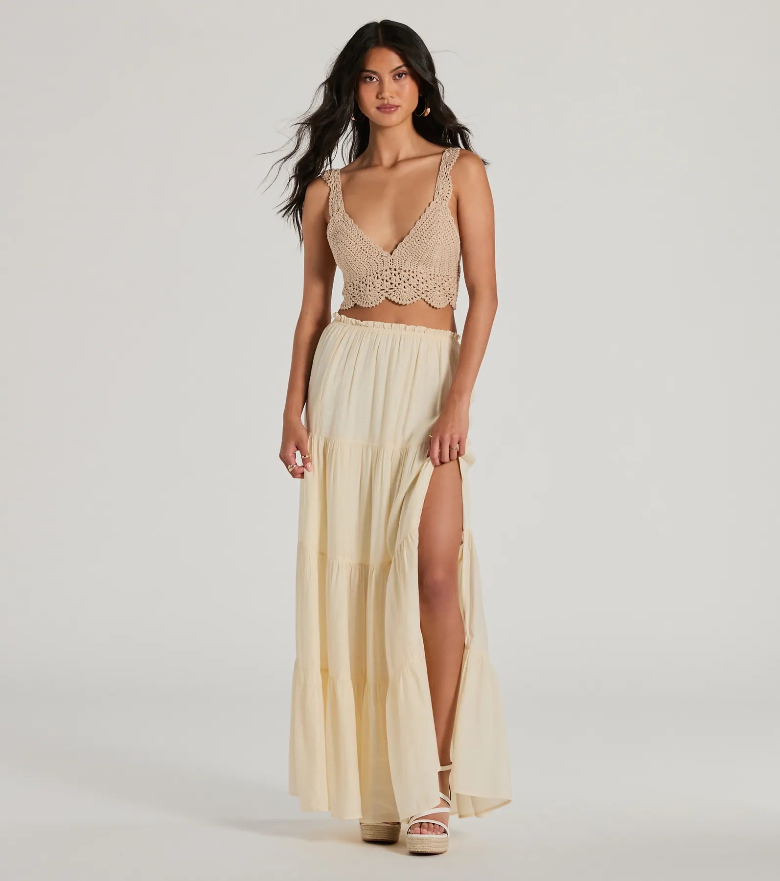 Sunset Serenity V-Neck Crochet Crop Top - Image 3