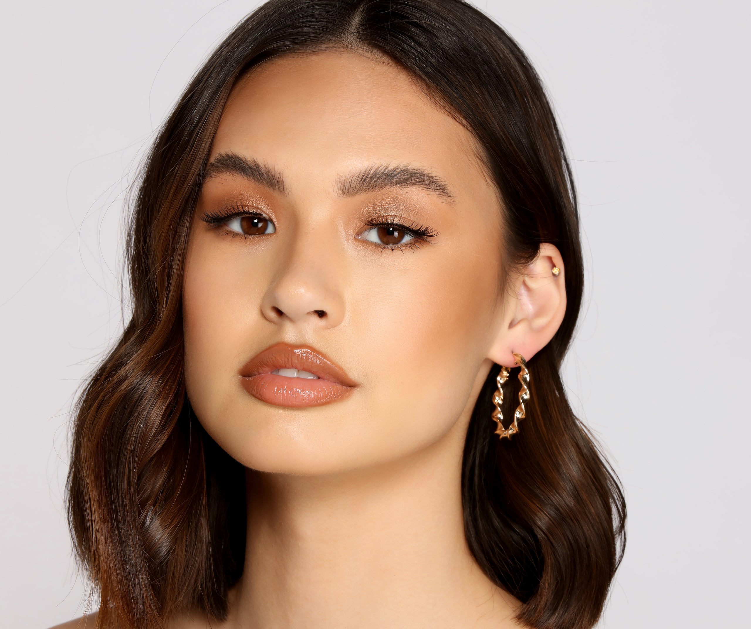 Trendy And Chic Three-Pack Hoops Set - Image 3