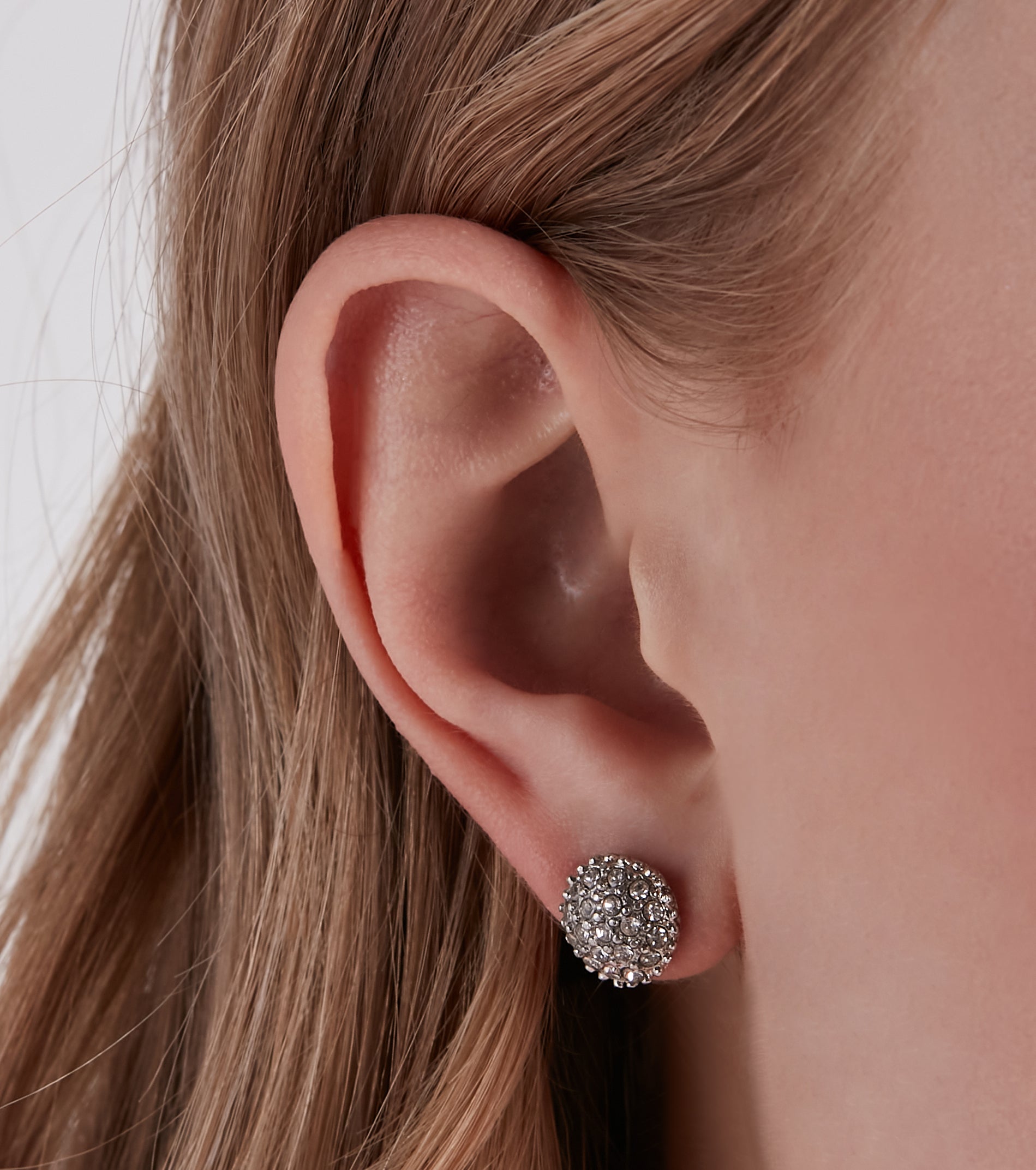 Cutest Details Rhinestone And Heart Earrings Set - Image 6
