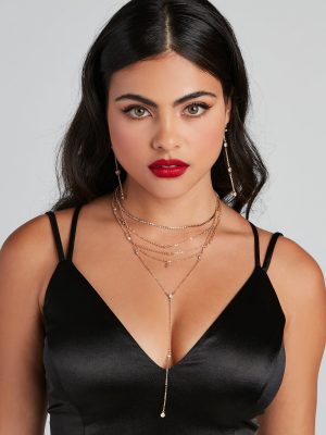 Chic Peek Dainty Layered Necklace
