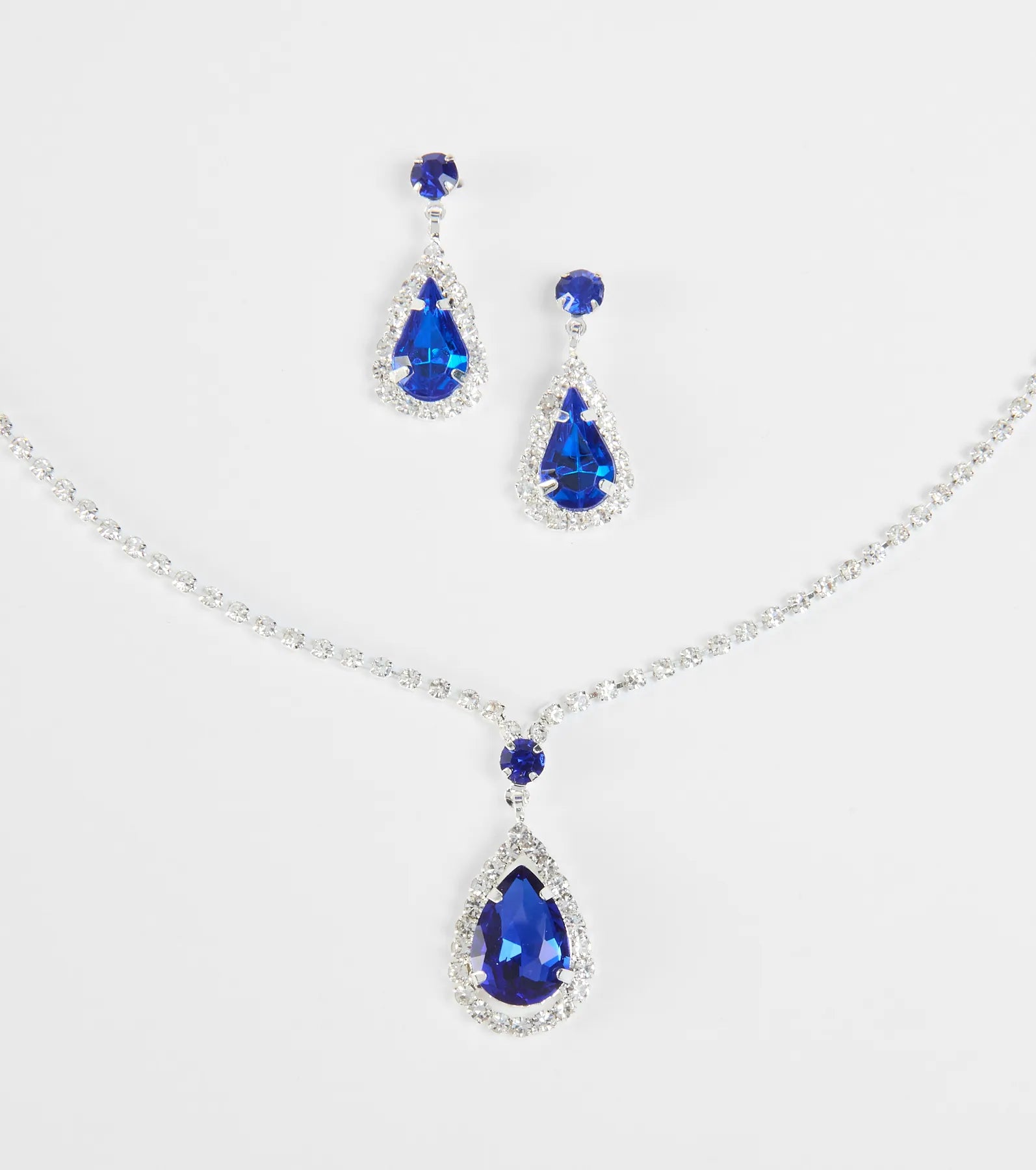 Fairytale Come True Necklace And Earrings Set - Image 2