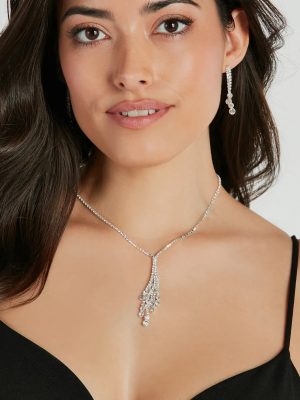 Pop Of Elegance Necklace And Earrings Set