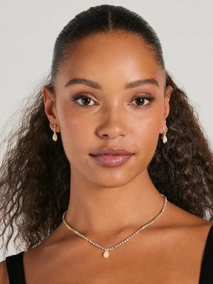 Luxe Energy Rhinestone Pearl Necklace And Earrings Set