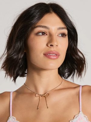 Graceful Bow Necklace
