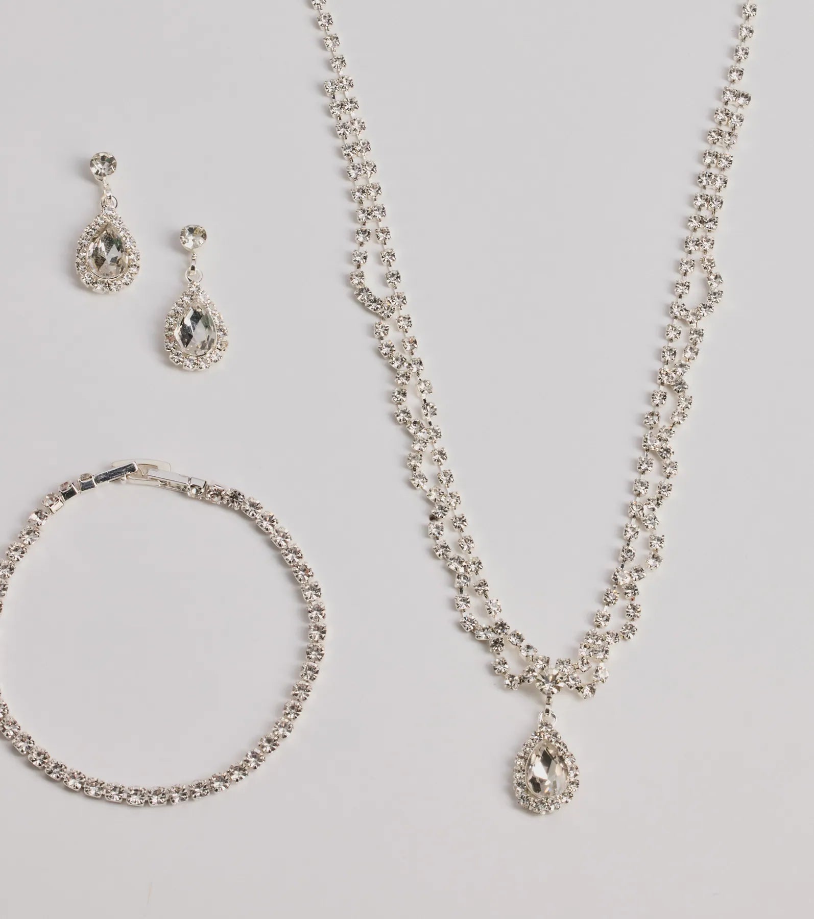 Exquisite Glam Rhinestone Jewelry Set - Image 2