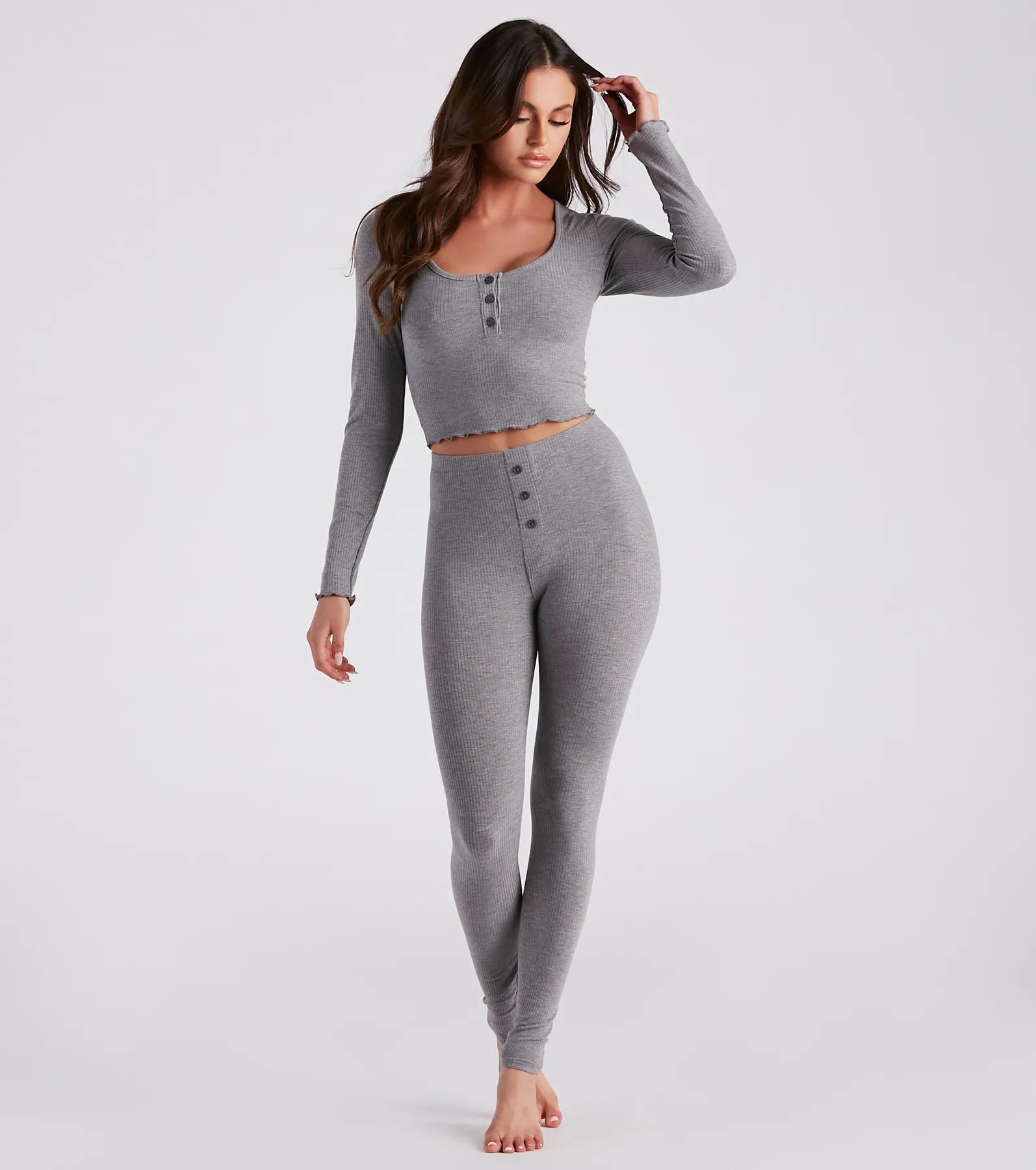 Cozy Must-Have Crop Top And Leggings Set - Image 4