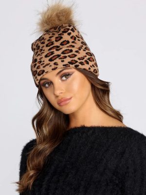 Pom Pom Leopard Print Beanie