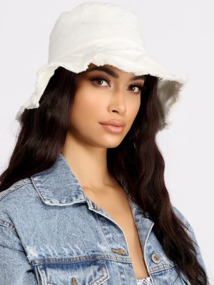 Staying Beach side Frayed Bucket Hat