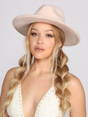 Greek Key Faux Wool Panama Hat