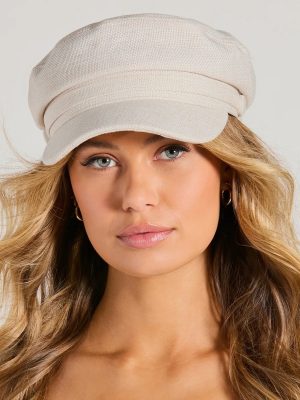 Classic Chic Woven Cabby Hat