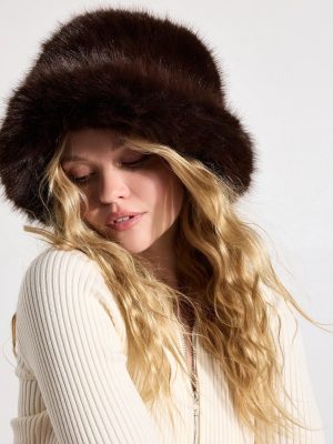 Cozy Bliss Faux Fur Bucket Hat