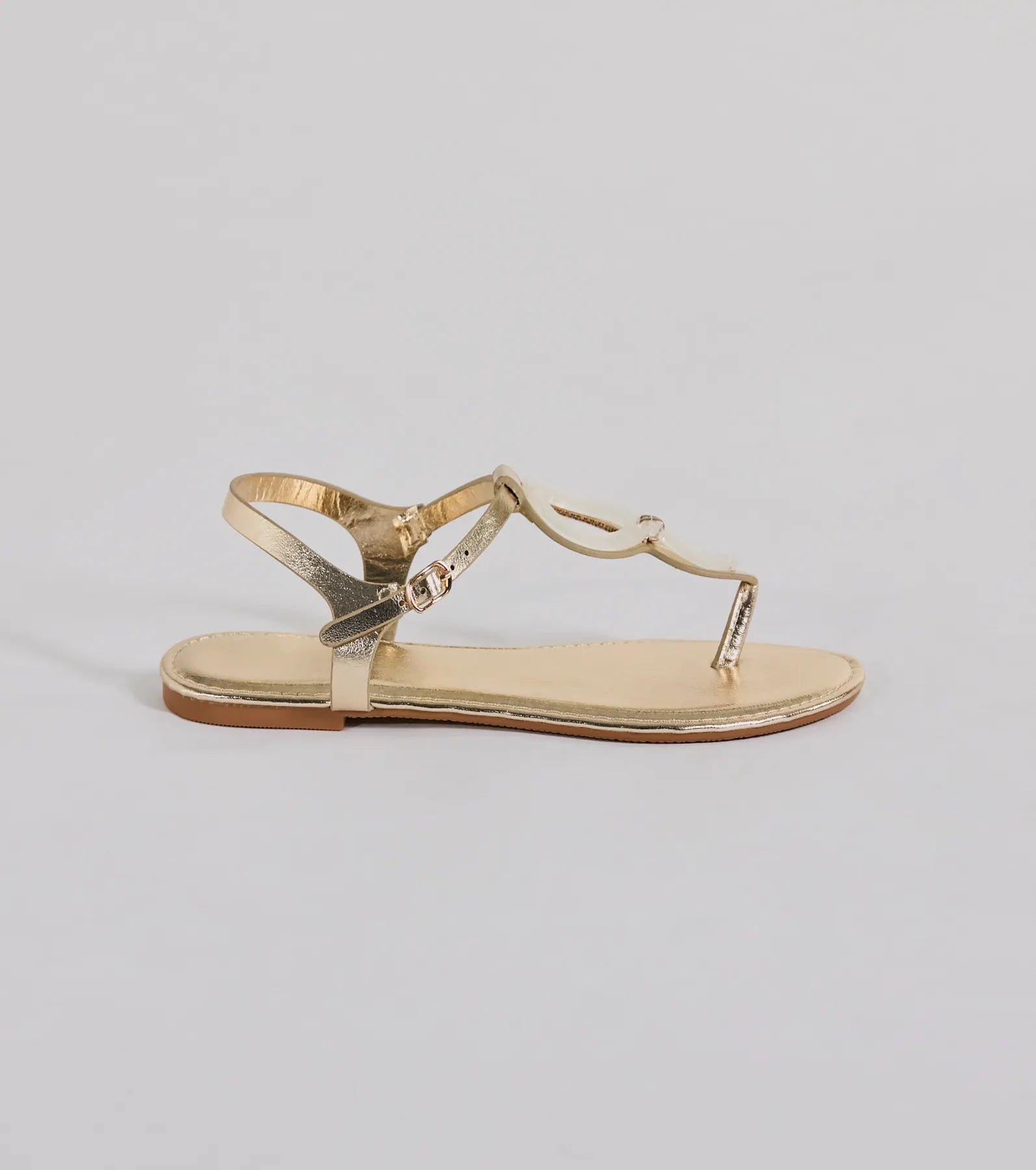 Beachy-Chic Shell Thong Strap Sandals - Image 6