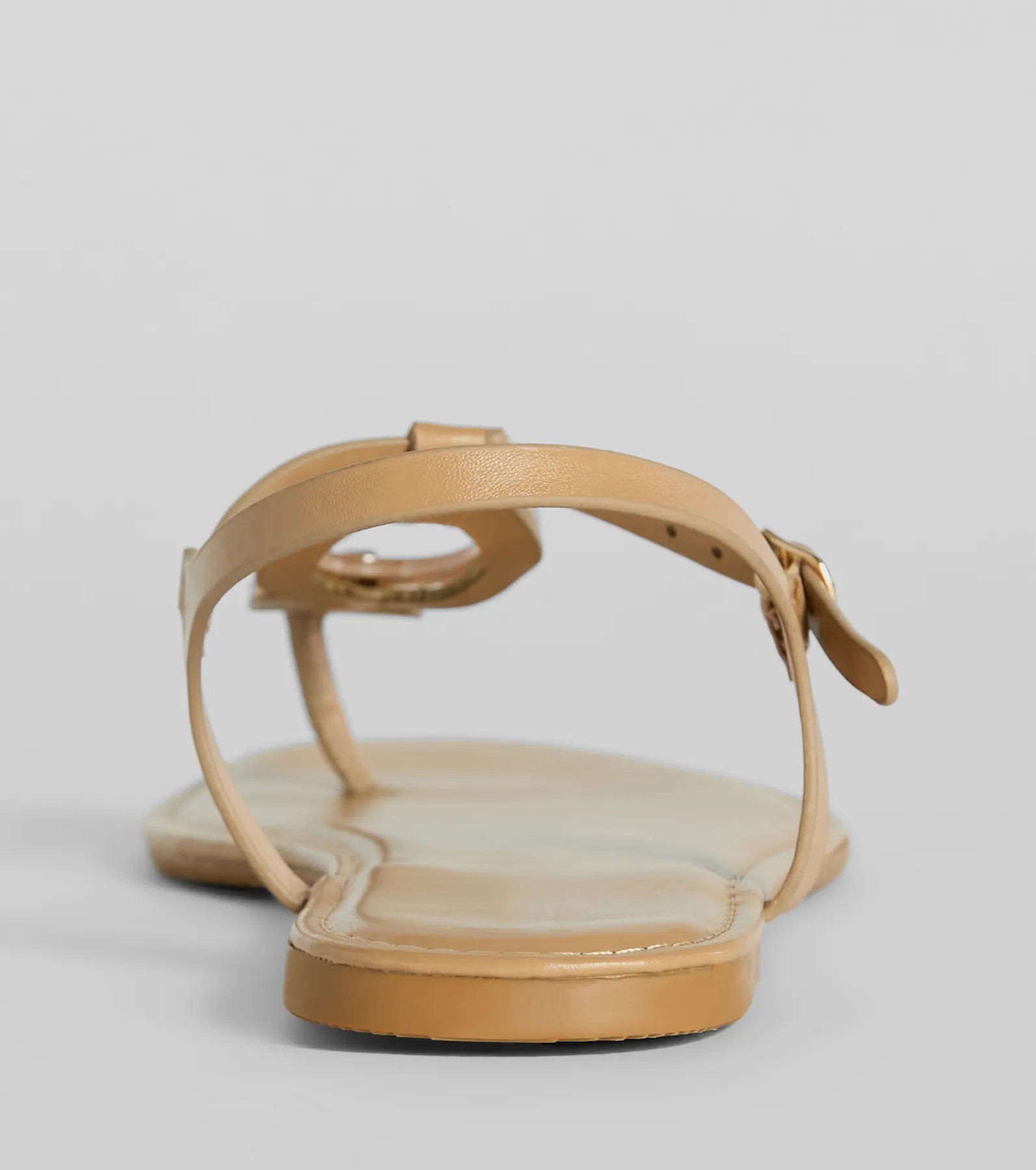 Beachy-Chic Shell Thong Strap Sandals - Image 4
